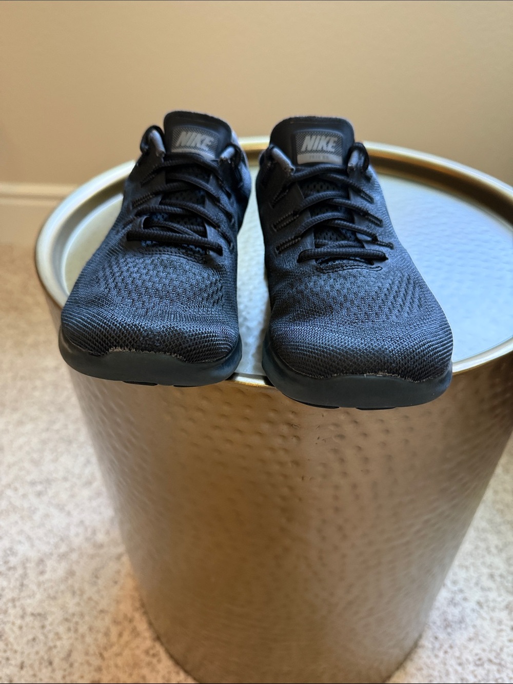 Nike Free RN Sneaker - Picture 9 of 11